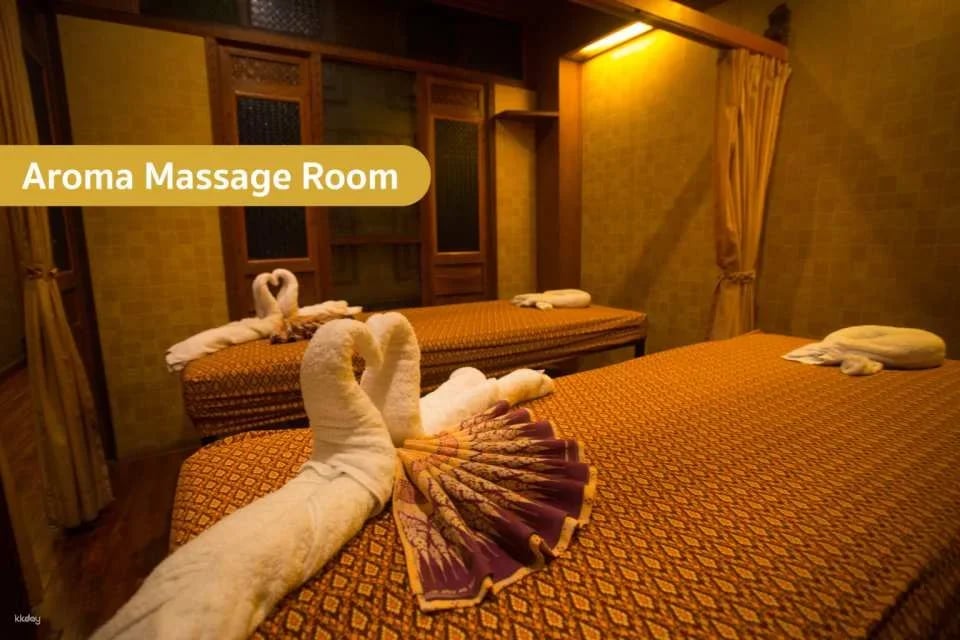 Lek Massage House (BTS National Stadium) | Thailand