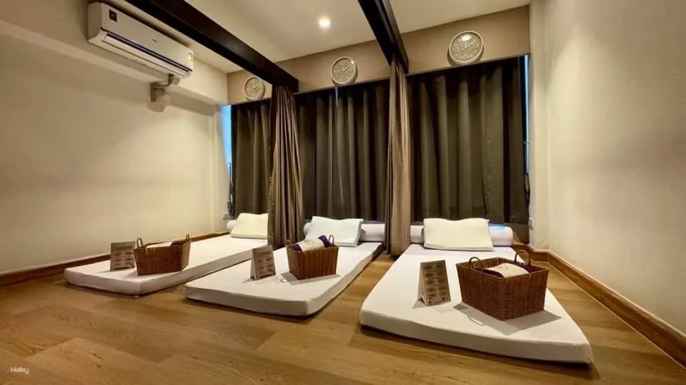 Lek Massage BTS Siam | Thailand