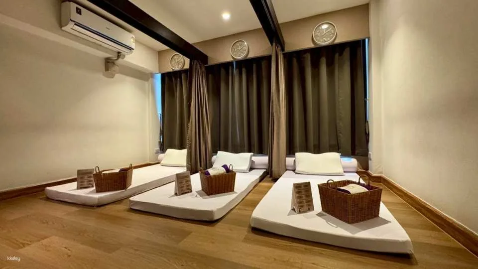 Lek Massage BTS Siam | Thailand