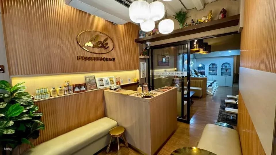 Lek Massage BTS Siam | Thailand