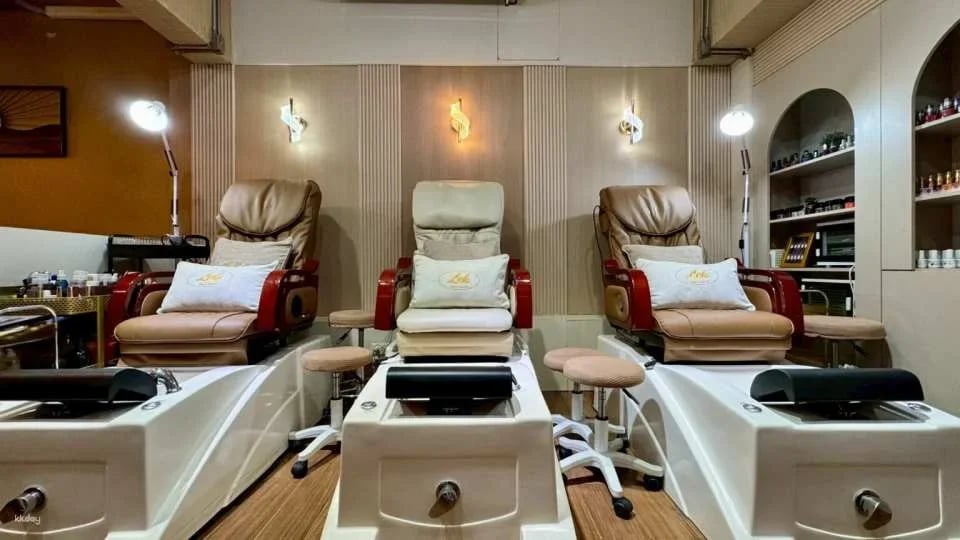 Lek Massage BTS Siam | Thailand