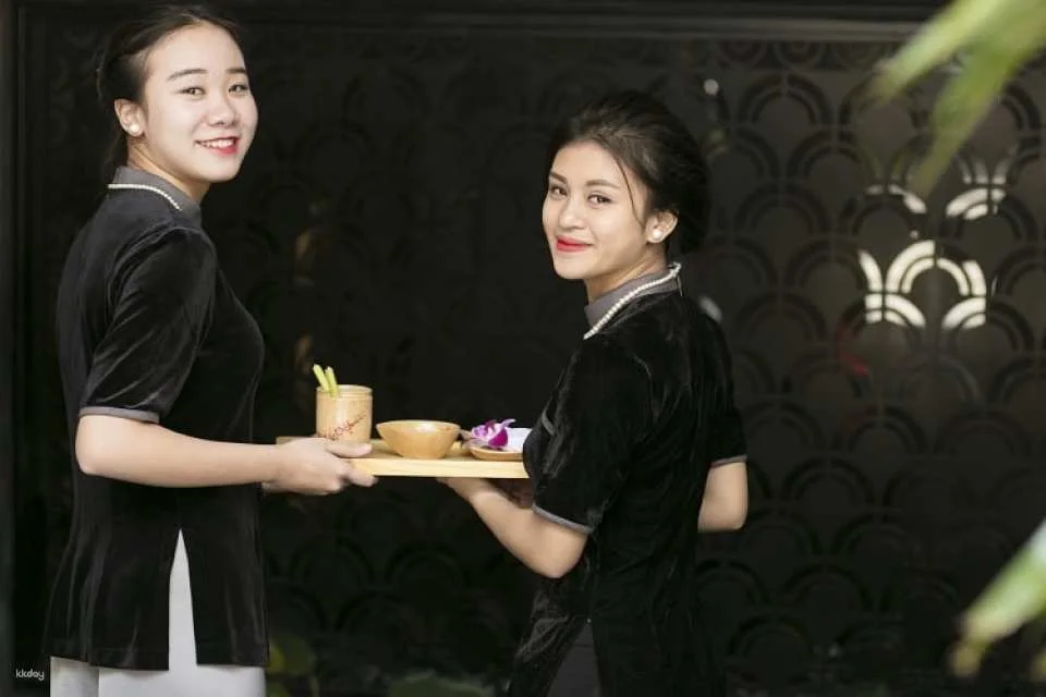 [Free pool access & Cocktail offer] JM SPa | Foot/Body Massage| Hair wash/Facial Care | Hanoi