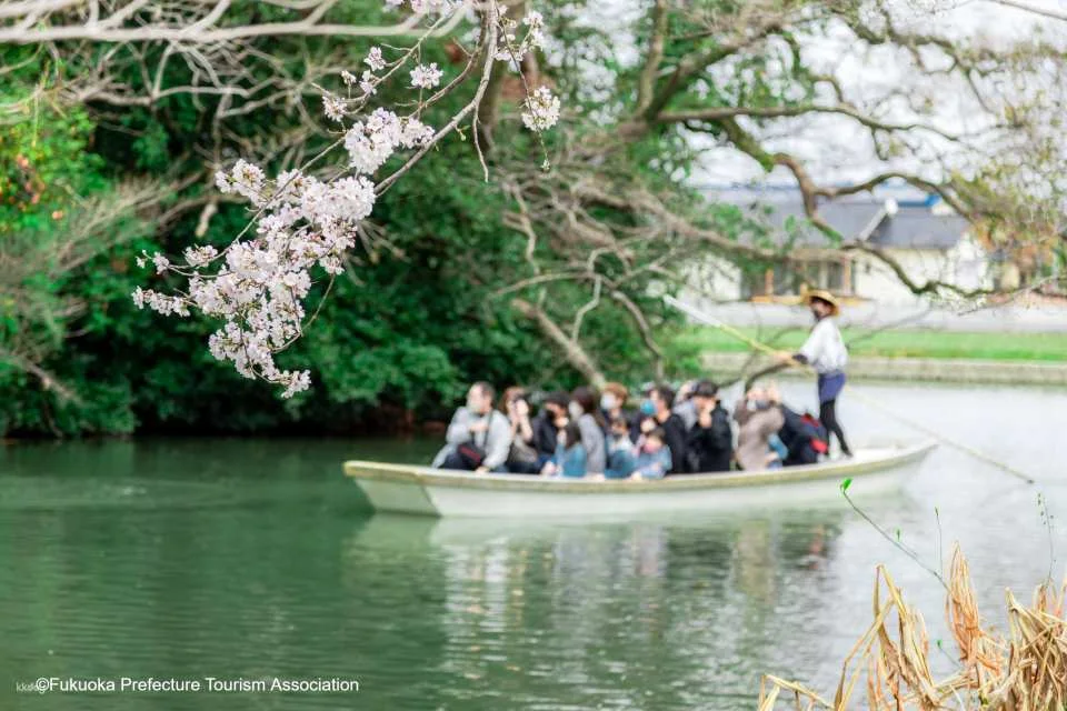 Yanagawa Guided Private Tour: River Cruise & Traditional "Mari" Ball Crafting at a Local House