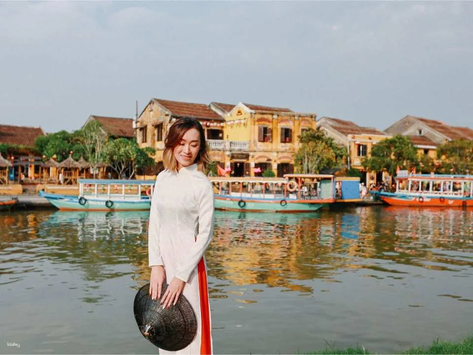 [Hoi An] Traditional Ao Dai Photoshoot: All-Inclusive Makeover & Photography Experience