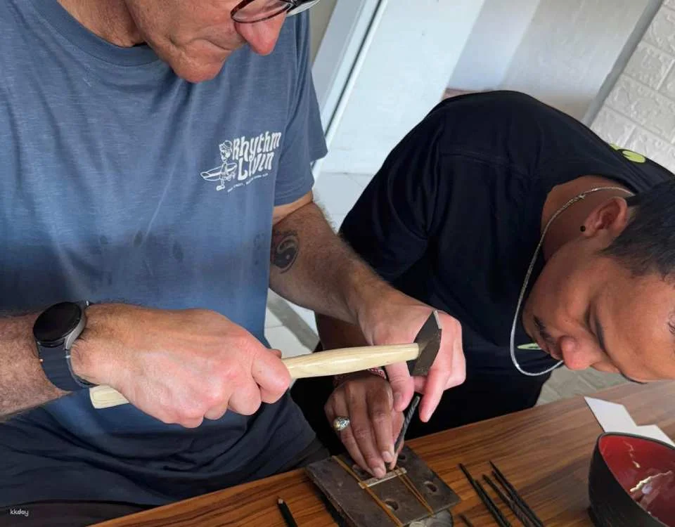 Bali: Handcrafted Silver Jewelry Workshop in Seminyak