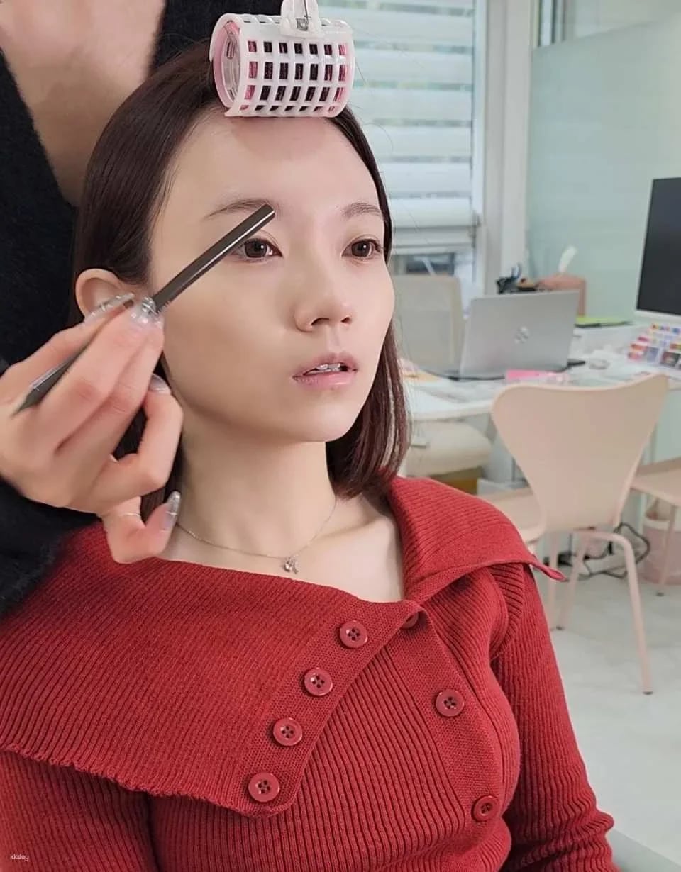 Colore Seoul — Hongdae Personal Color Analysis & Custom Lip Tint DIY