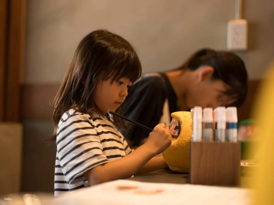 Osaka DARUMA CLUB | Tumbler Painting Experience & Japanese Daruma DIY (Take it home)