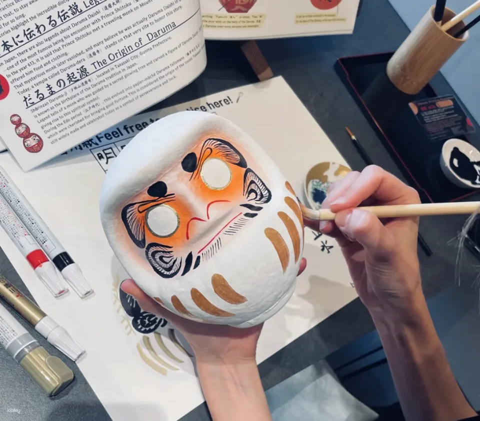Osaka DARUMA CLUB | Tumbler Painting Experience & Japanese Daruma DIY (Take it home)