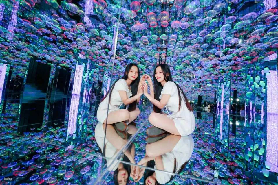 Cave Fantasy Admission Ticket | Bangkok