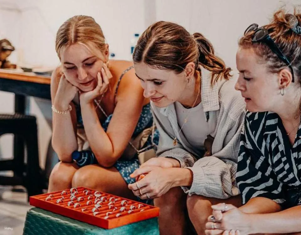 Bali: Silver Class Jewelry Workshop in Ubud
