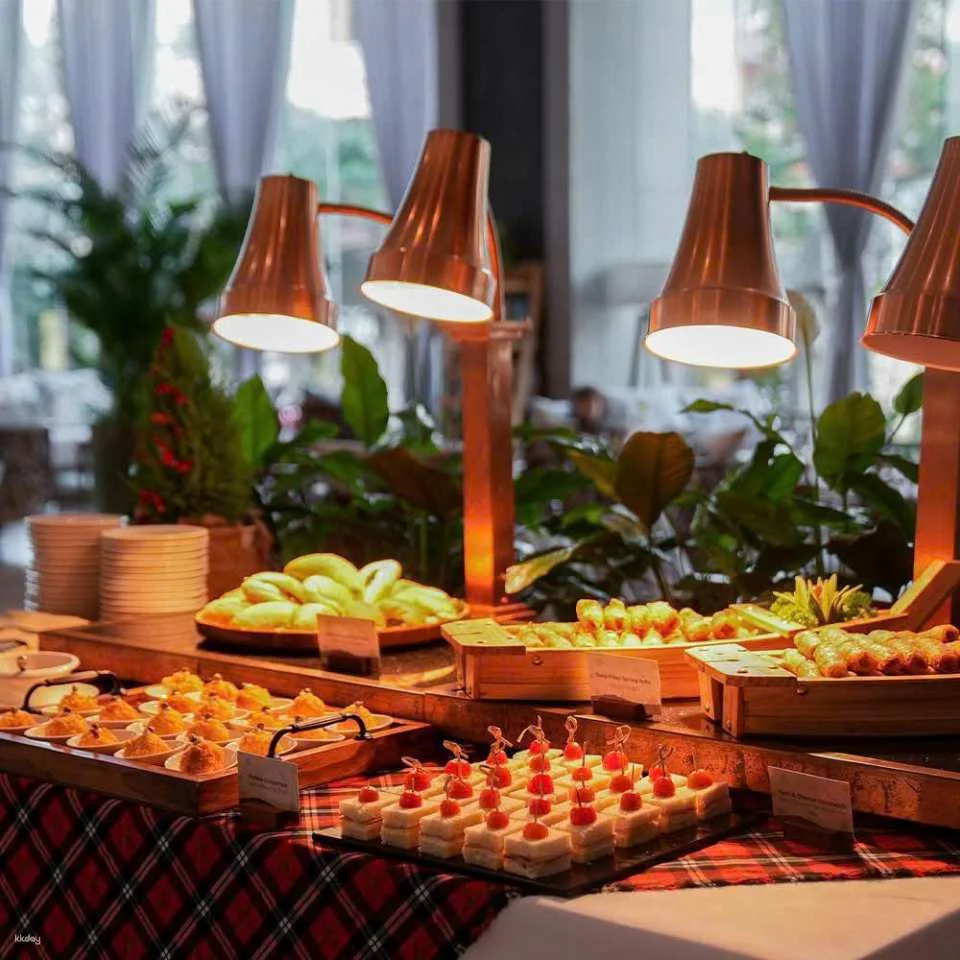 Seasonal Serenity Afternoon Tea & Pearl Experience in Da Nang