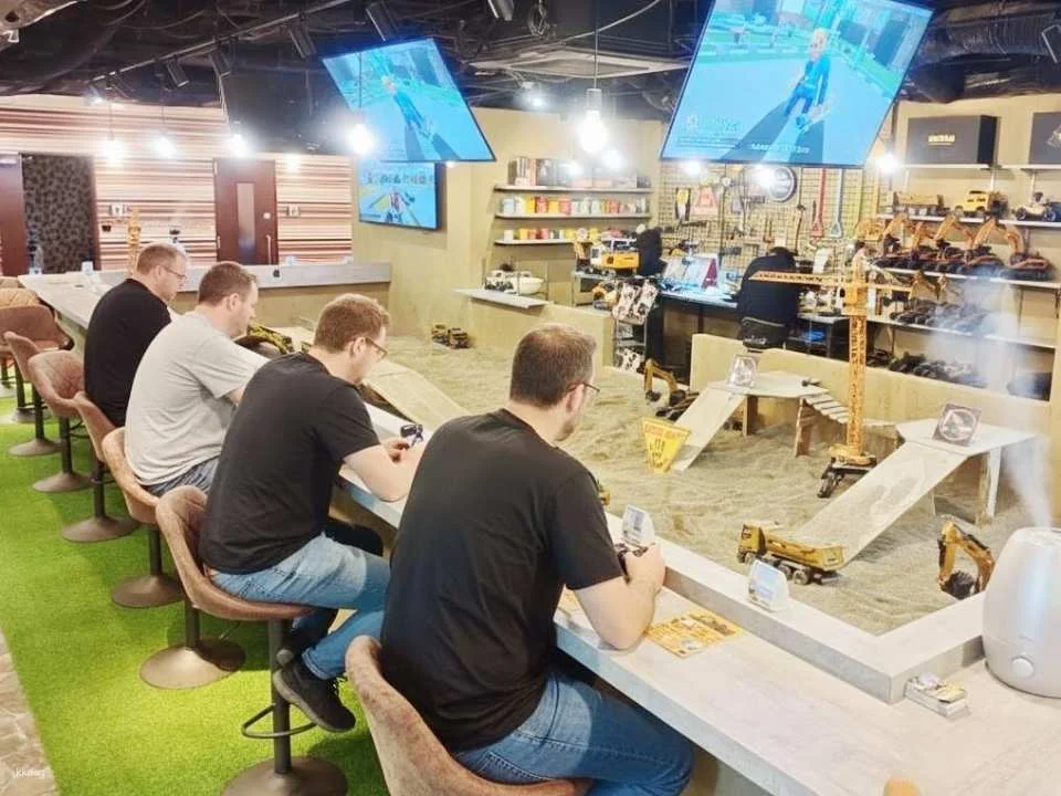 RC Heavy Machinery Cafe