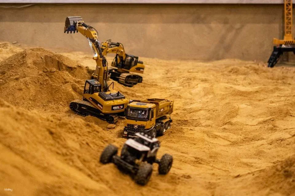 RC Heavy Machinery Cafe