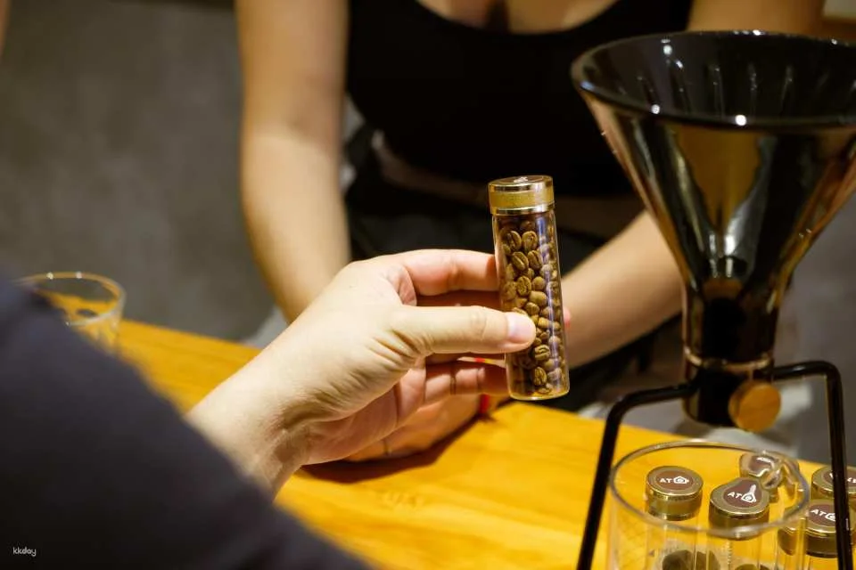 Hanoi Specialty Coffee Workshop: Espresso, Pour-over & Latte Art with Hands-On Barista Training