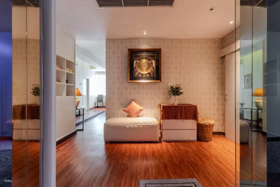 CORAN Boutique Spa at Night Hotel Bangkok | Thailand