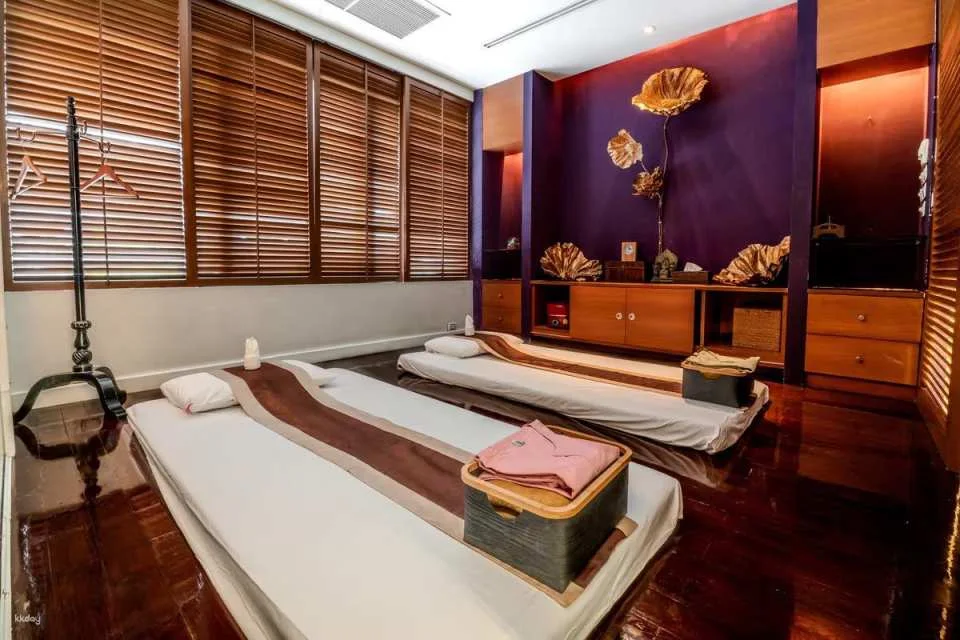 CORAN Boutique Spa at Night Hotel Bangkok | Thailand