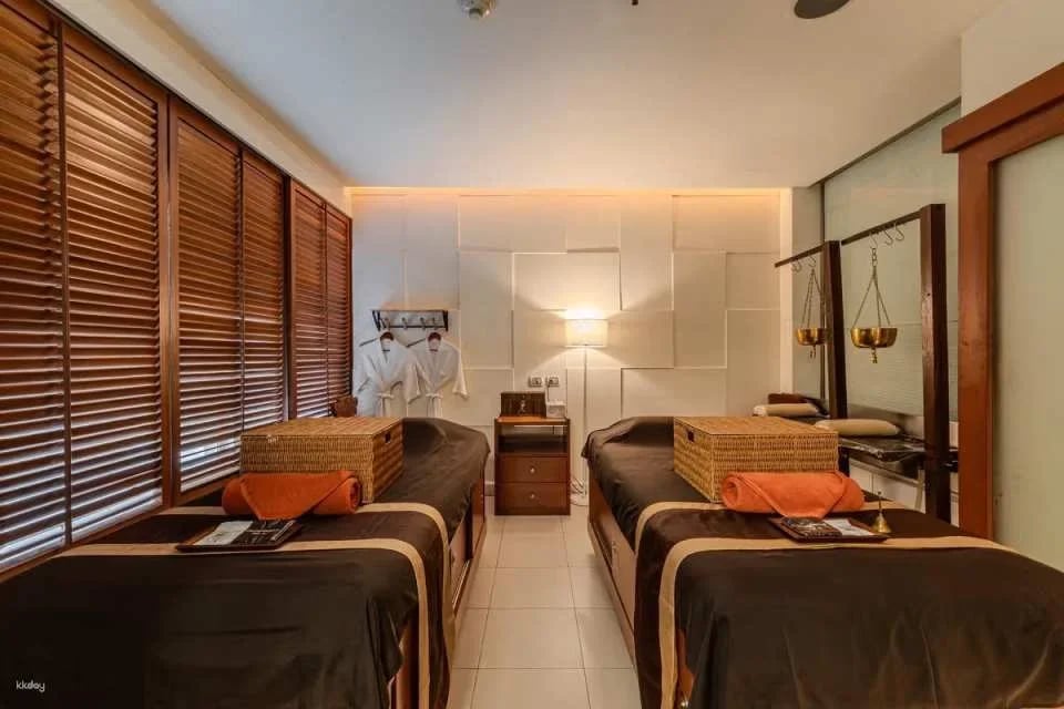 CORAN Boutique Spa at Night Hotel Bangkok | Thailand