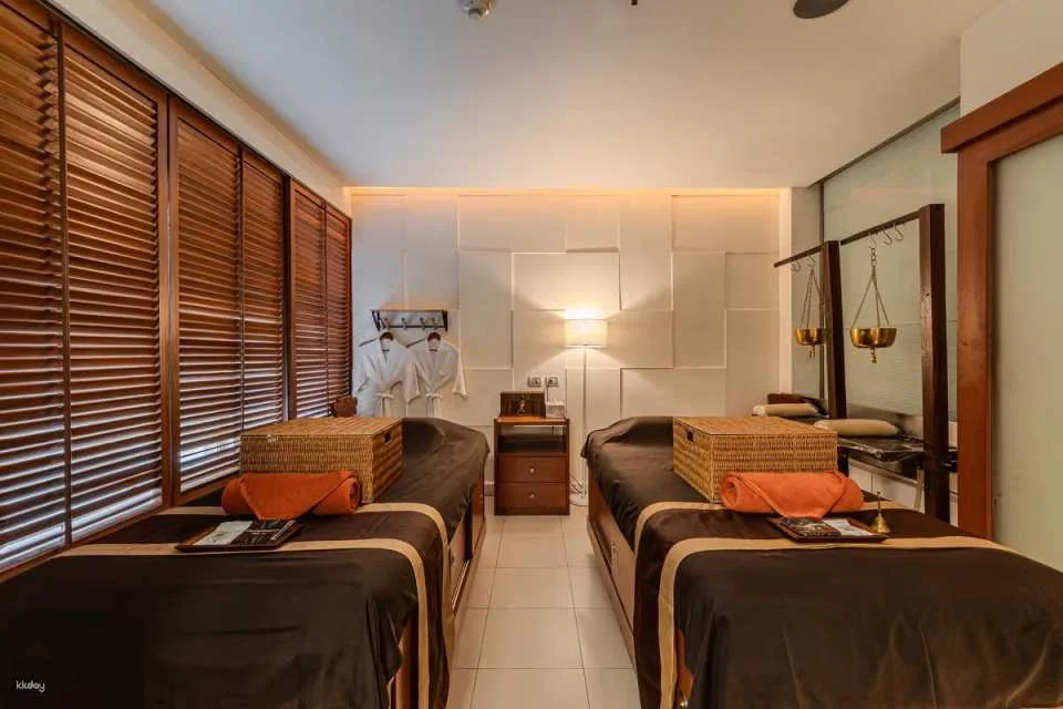 CORAN Boutique Spa at Night Hotel Bangkok | Thailand