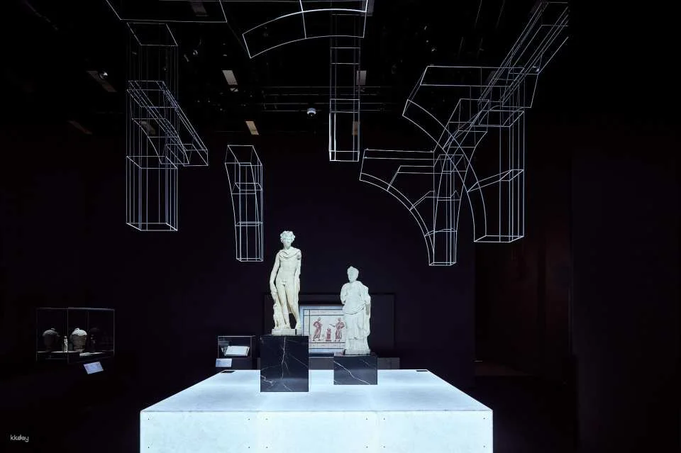 ROME: Empire, Power, People|Melbourne Museum
