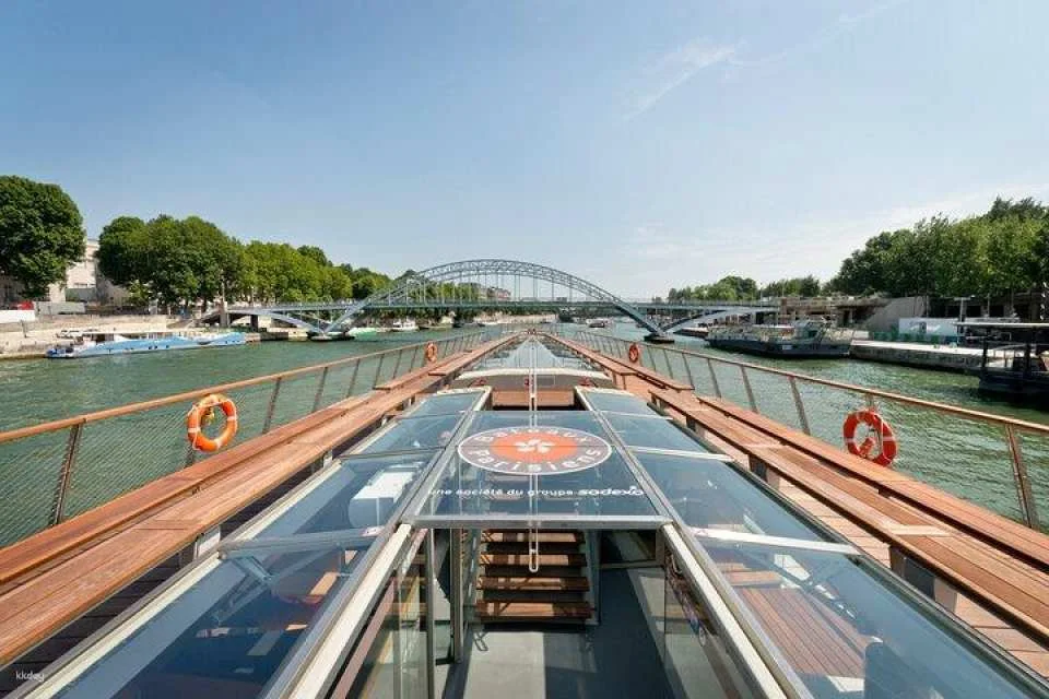 Paris City Tour by Seine River Cruise