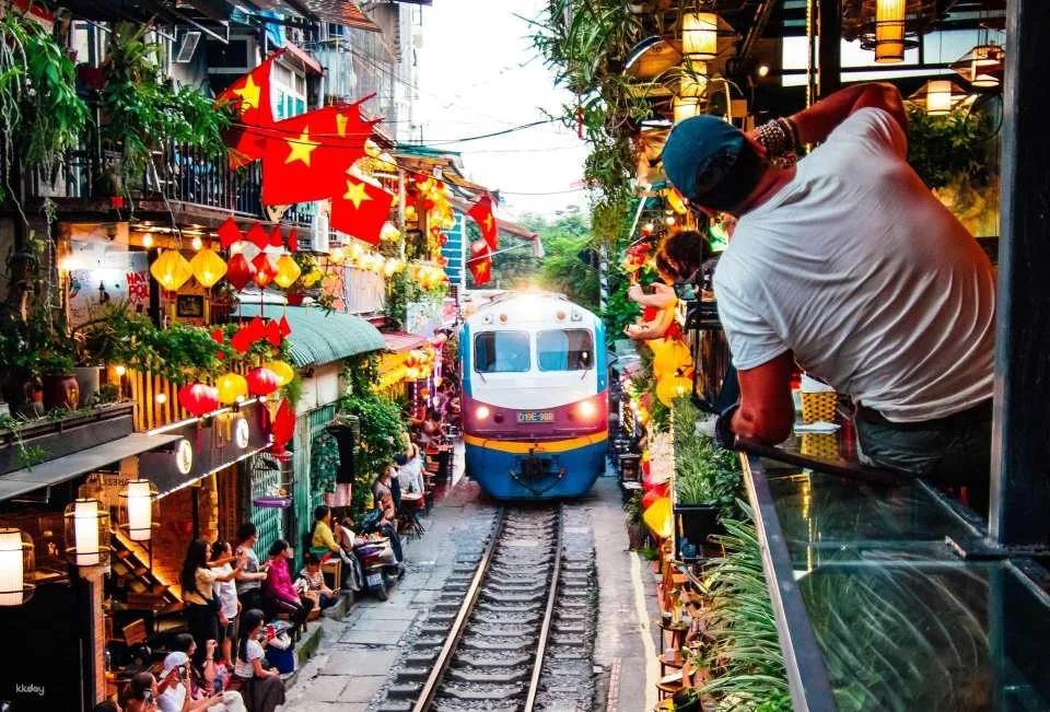 Hanoi Vietnamese Coffee Workshop Experience | Make 6 Traditional Coffees + Train Street Visit
