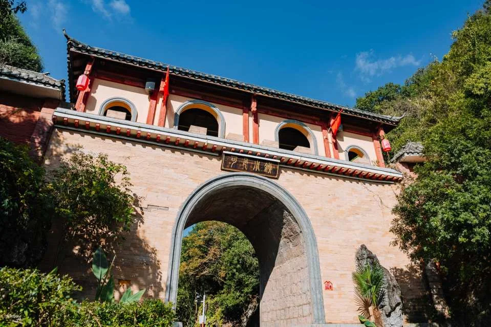 Yunnan Honghe | Keyi Town entrance ticket + round-trip sightseeing bus ticket (576635)