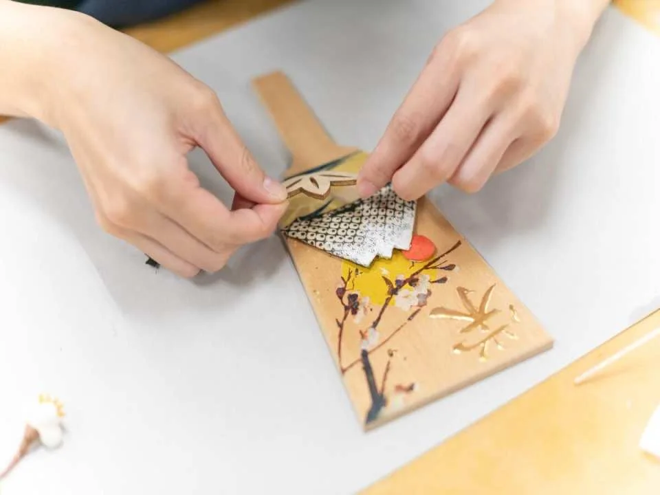 [Shizuoka | Ningyo no Miyahide Shizuoka Store] Hagoita amulet crafting experience program (choose one of three)