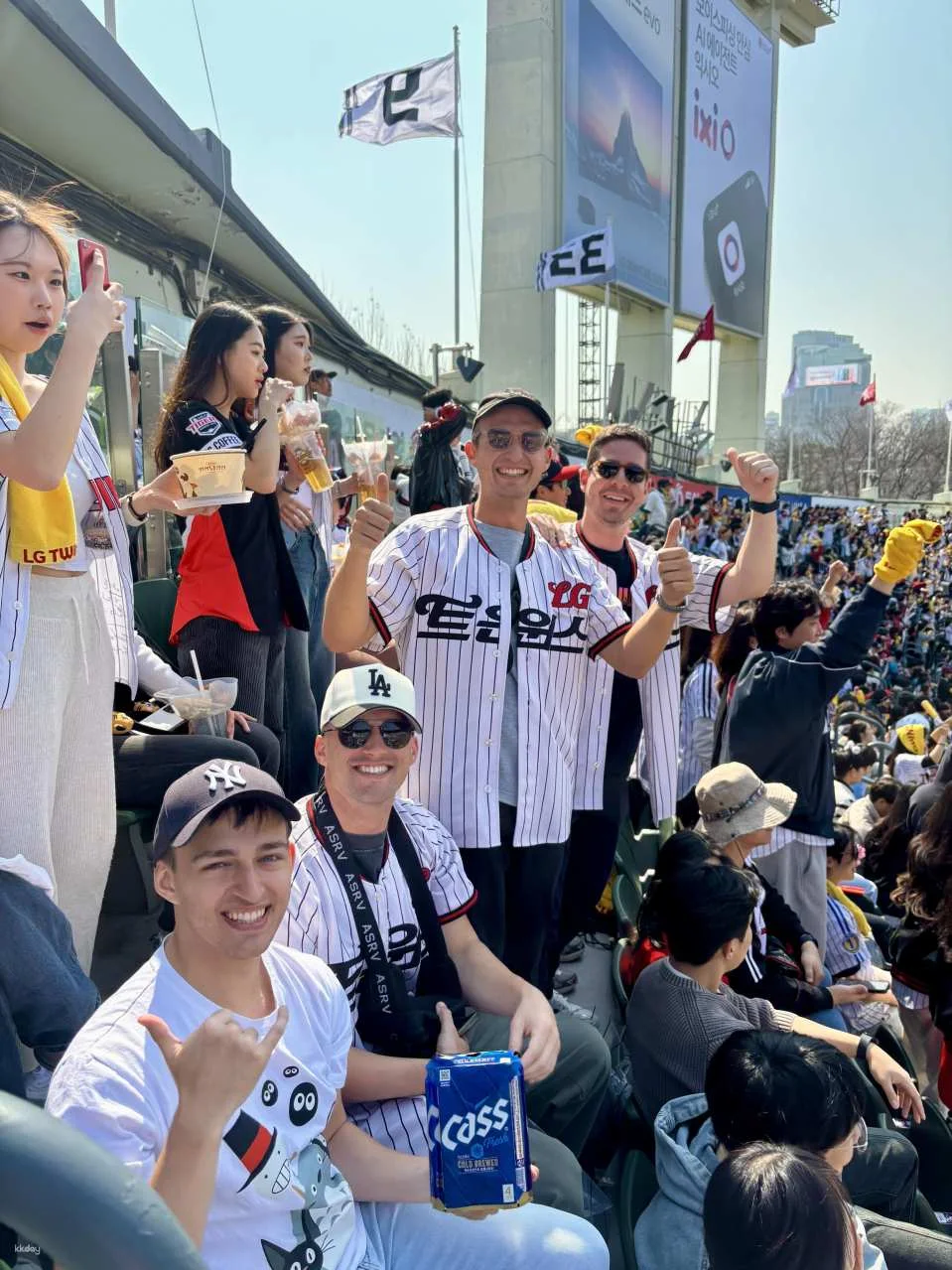 Seoul: Watching Baseball Game with a local and Pre-Game Meal