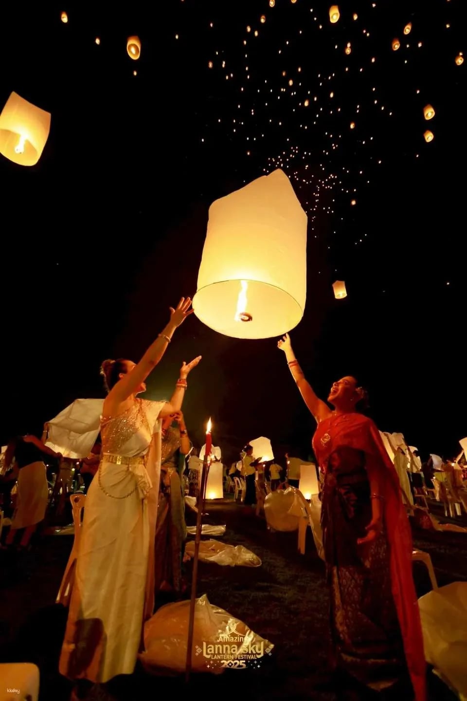 Amazing Lanna Sky Lantern Festival 2026 | Chiang Mai
