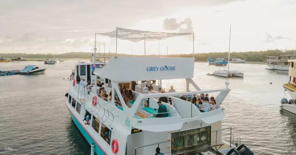 BALI BEAT BOAT Sunset Party Cruise | Live DJ, Ocean Dance Floor & Island Vibes | Departure from Bali