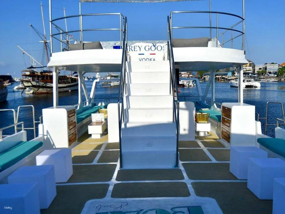 BALI BEAT BOAT Sunset Party Cruise | Live DJ, Ocean Dance Floor & Island Vibes | Departure from Bali