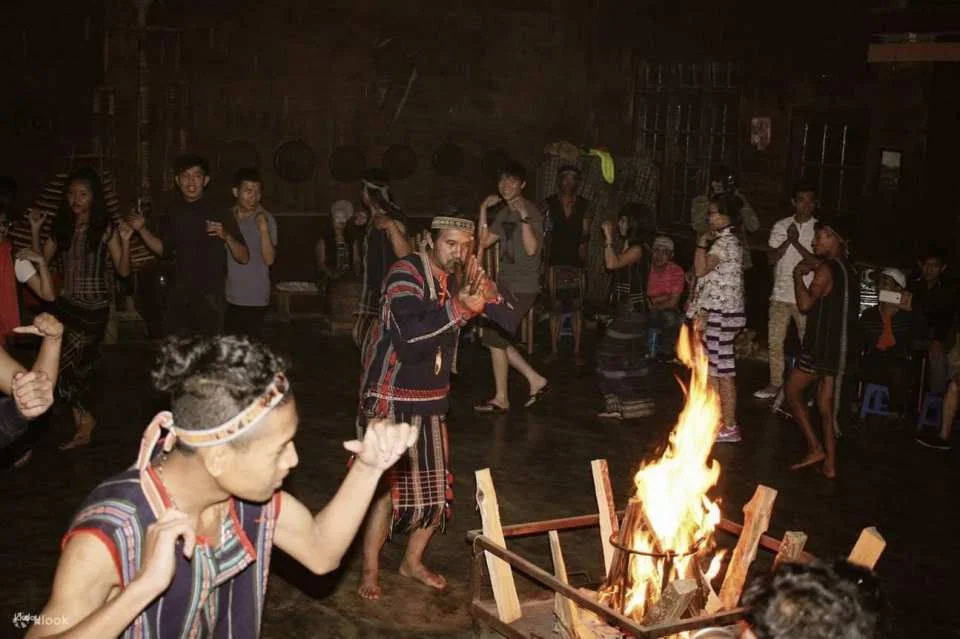 Da Lat: Highland Cultural Show – Gong & Ethnic Experience