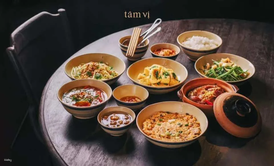 Hanoi Vietnamese Coffee Workshop + Tầm Vị Michelin Dining Experience