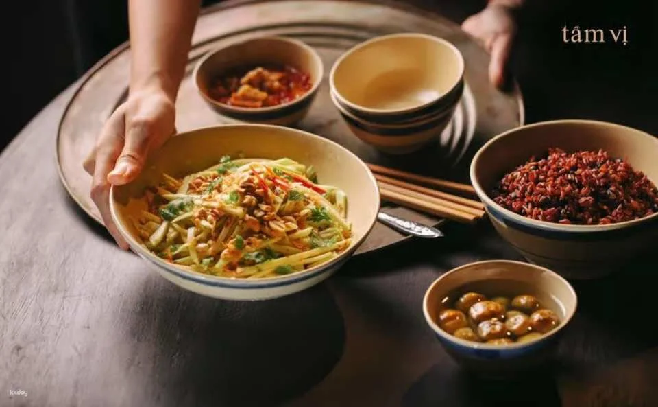 Hanoi Vietnamese Coffee Workshop + Tầm Vị Michelin Dining Experience