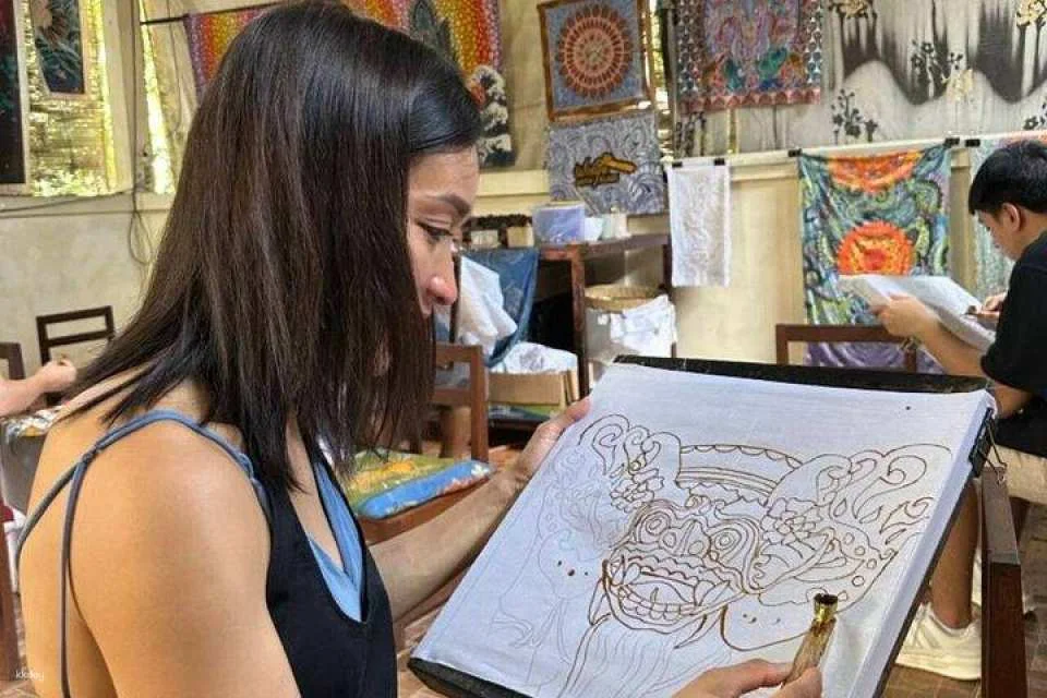 Bali Batik Workshop, Batuan temple & Waterfall Tour | Private Tour
