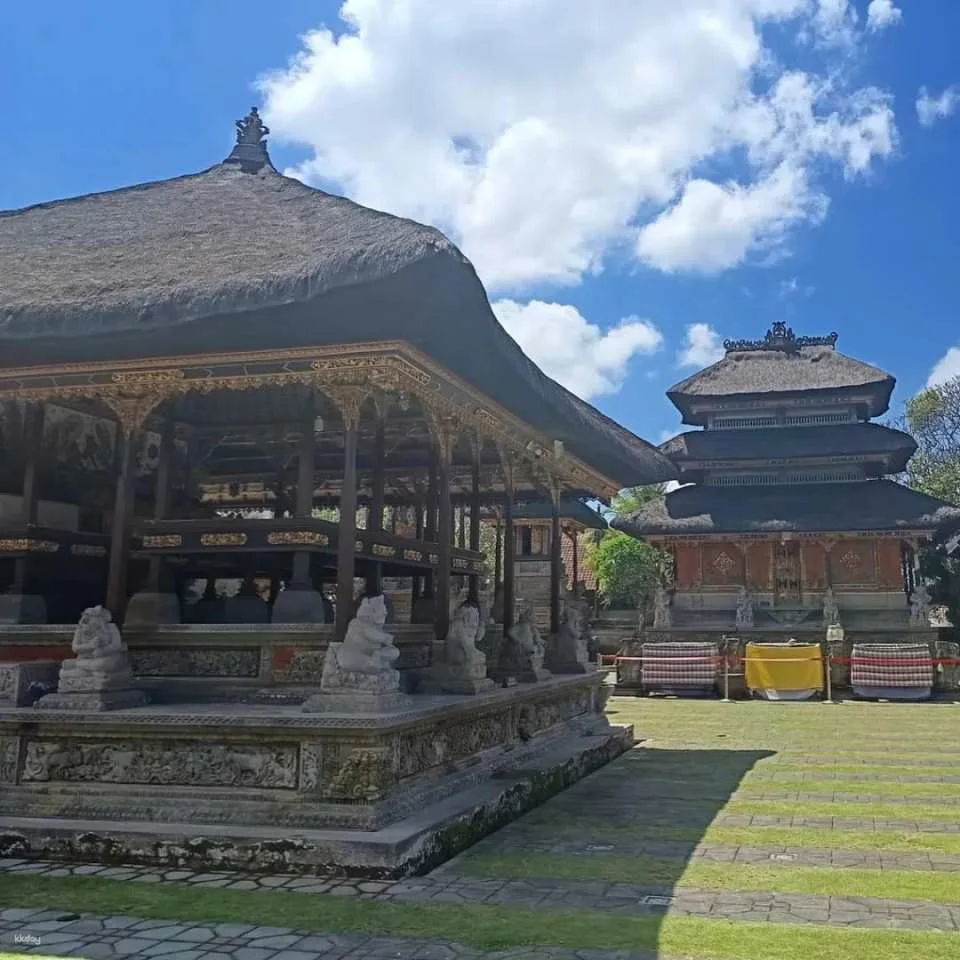 Bali Batik Workshop, Batuan temple & Waterfall Tour | Private Tour