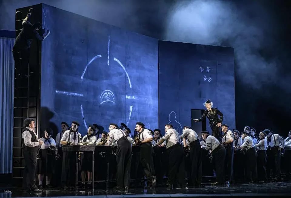 Ticket reservations for the opera "The Force of Destiny" (Verdi) (New National Theatre, Shibuya, Tokyo)