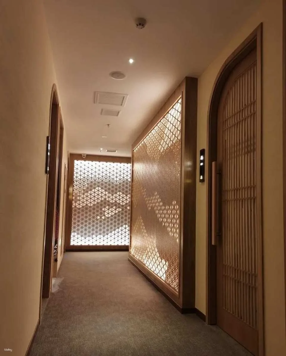 Relax your tired body at Shanghai Kangdao Massage.