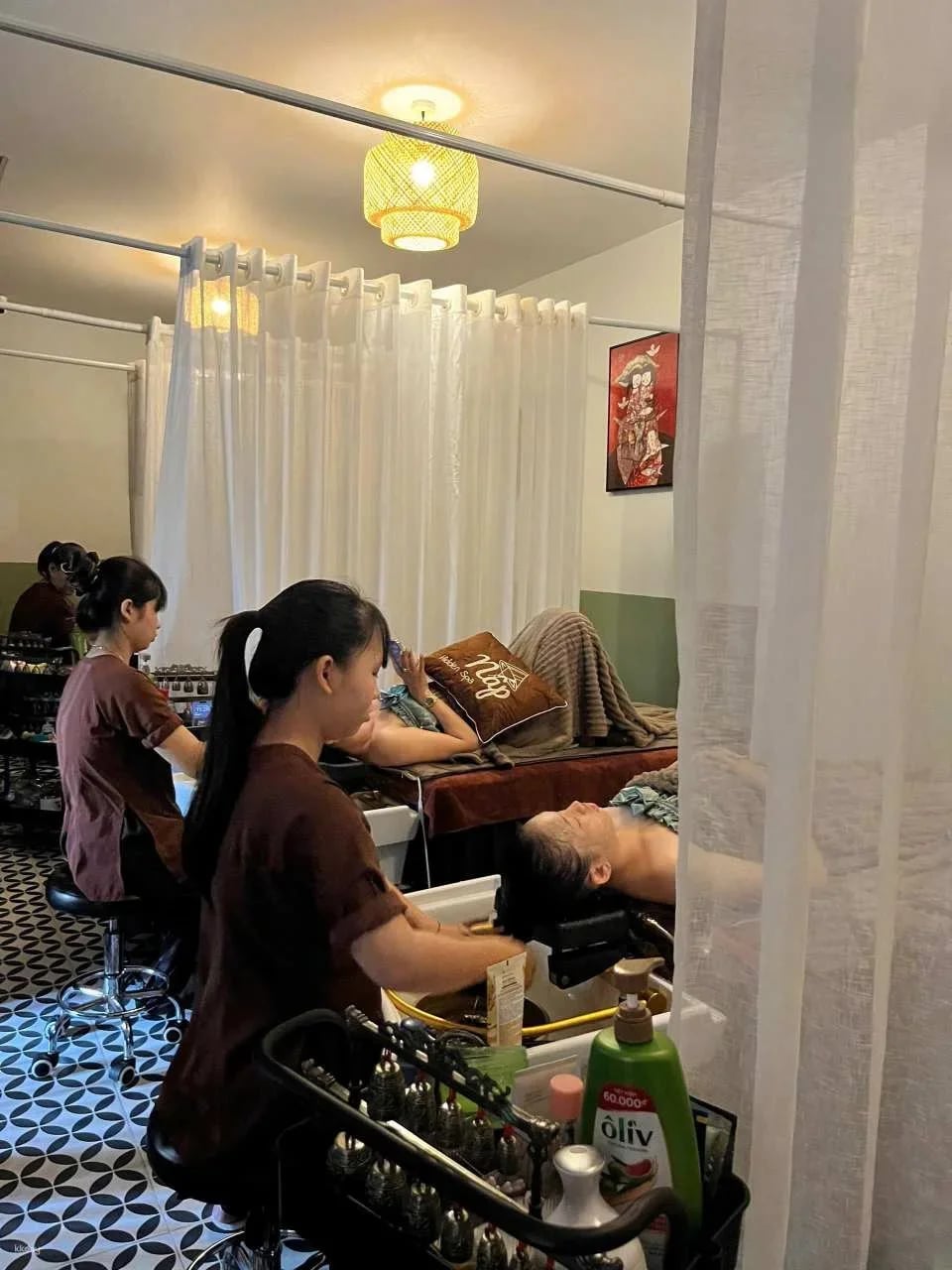 COMBO VIP | Phu Quoc Hidden Herbal Rẹjuvenation Package Body Masage + Facial ( Free for Shampoo)