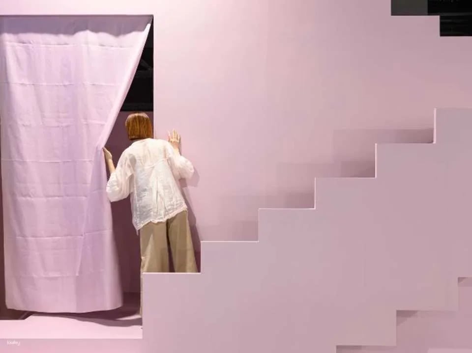 A World of Wonder: Anna & Daniel Special Exhibition