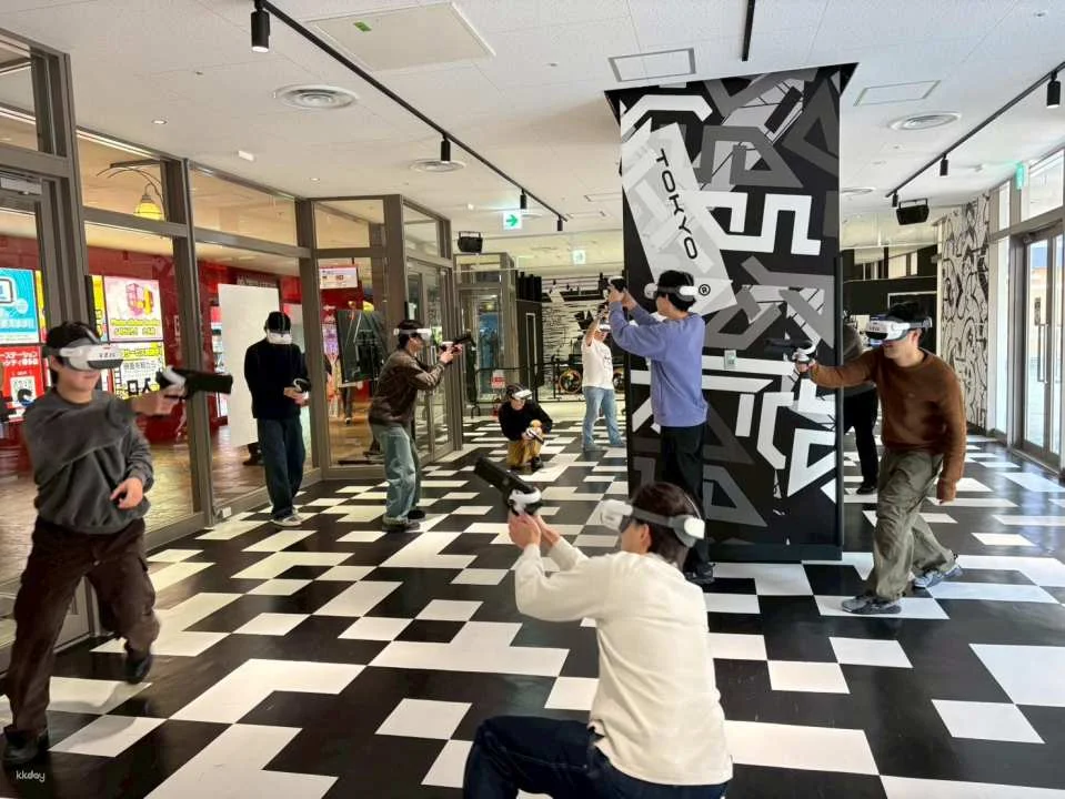 [Fukuoka Hakata] VR BASE TOKYO: Unlimited Play for One Day | Immersive Indoor VR Experience (Canal City)