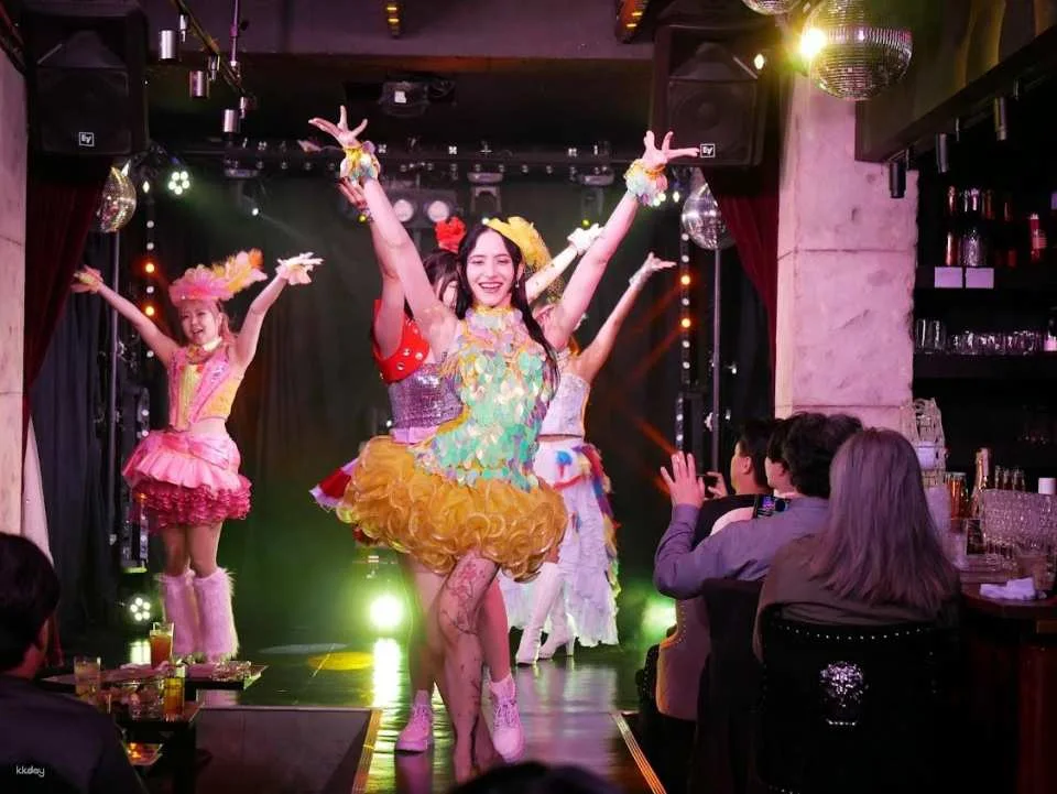 Tokyo Nightlife Experience | Nakano's New-Style Snack Bar GAO | Surprise Interactive Dance Show + 2 Hours of Unlimited Drinks (580613)