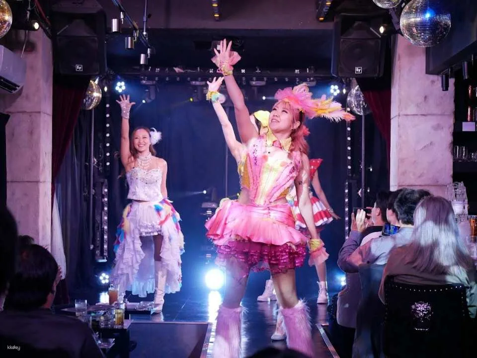 Tokyo Nightlife Experience | Nakano's New-Style Snack Bar GAO | Surprise Interactive Dance Show + 2 Hours of Unlimited Drinks