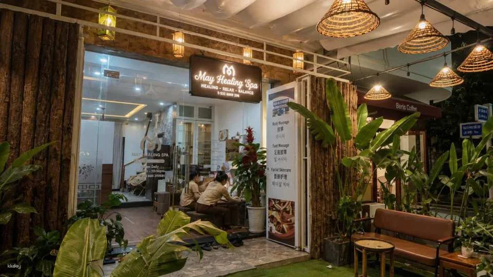 Da Nang Hot Stone Massage Experience | Private Room + Heated Basalt Stone Therapy