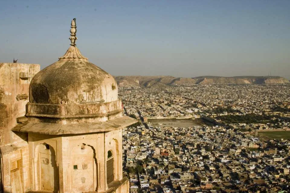 8 Days Golden Triangle Tour With Jodhpur included Guide Service | India