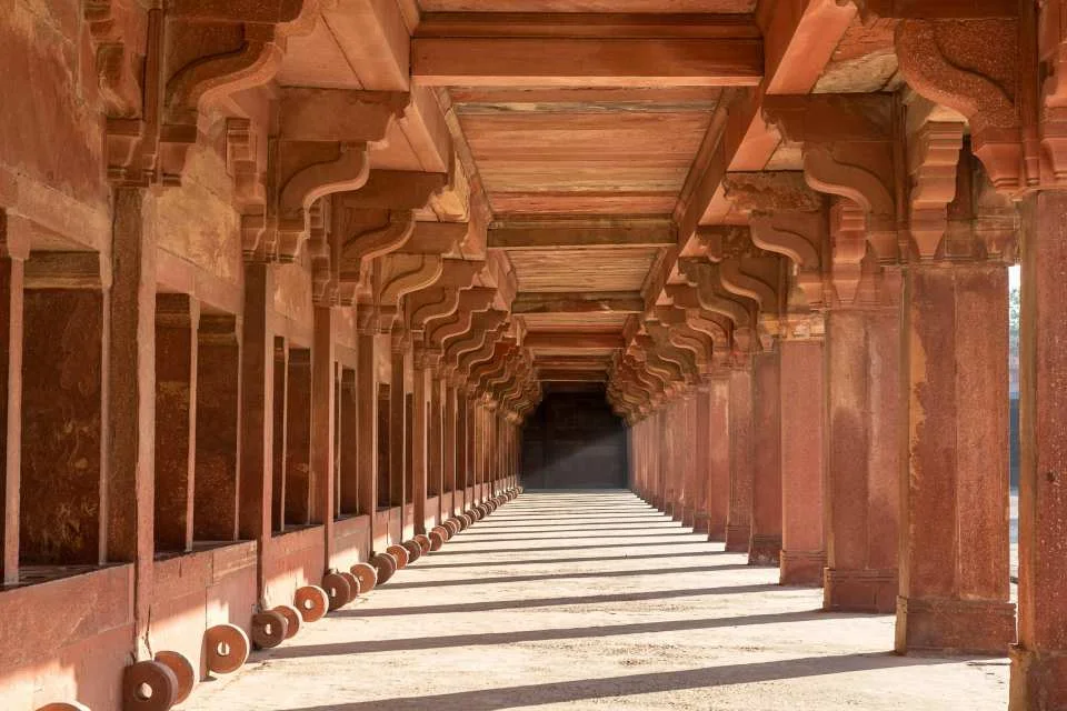 8-Day Golden Triangle Tour with Pushkar from Delhi