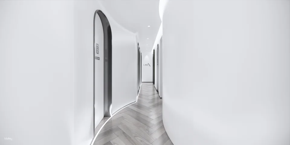 LABX Aesthetic Skin Care Treatment in Central World Bangkok