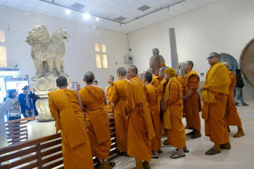 3-Day Varanasi Pilgrimage Tour with Sarnath and Bodhgaya