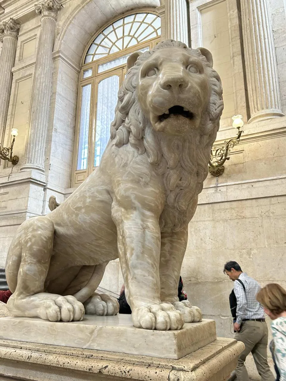 Royal Palace of Madrid on a guided tour