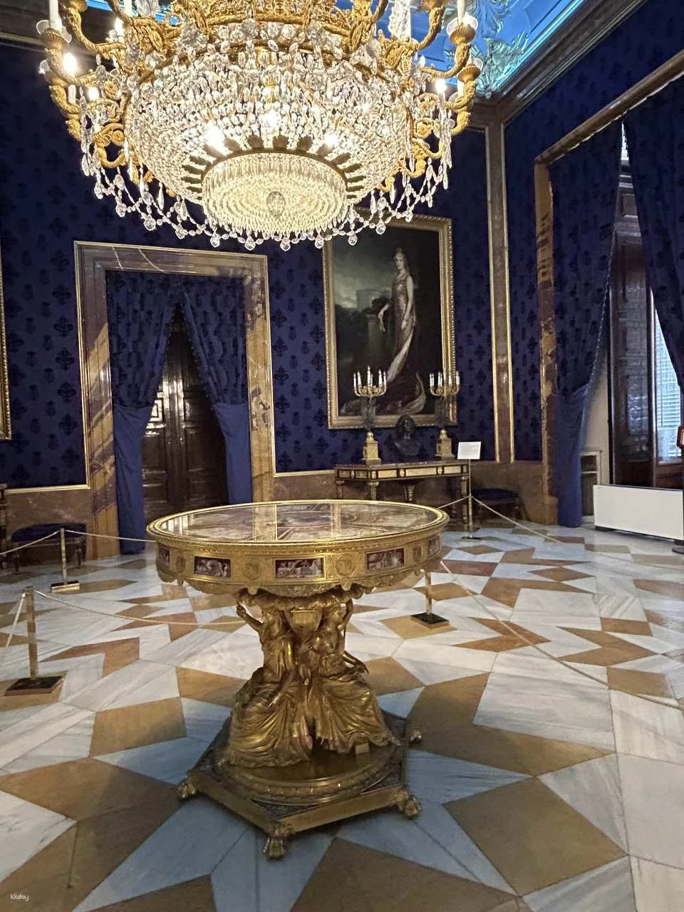 Royal Palace of Madrid on a guided tour
